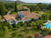 Villa de Style hacienda avec piscine et tennis