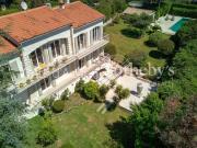 Villa d'exception avec vue mer, entièrement rénovée...