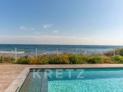 Villa d'exception en première ligne sur la plage