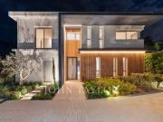 Villa d'Exception neuve au cœur d'un domaine...