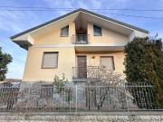 Villa di 126 mq in vendita Via Giovanni Amendola 22,...