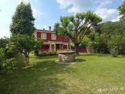 VILLA di 12 vani e di 400 mq CAMAIORE rif. 097