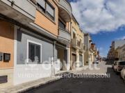 Villa di 133 m con 4 locali e posto auto in vendita a Oria