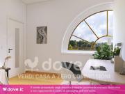 Villa di 160 m con 5 locali e box auto in vendita a...