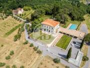 Villa di 1800 mq in vendita Pistoia, Italia