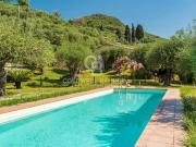Villa di 200 mq in vendita via della villa maggiore, 4,...