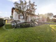 Villa di 250 mq in vendita Via Friuli, 9, Parabiago,...