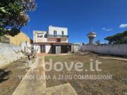Villa di 320 m con più di 5 locali in vendita a Mazara...