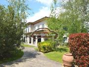Villa di 450 mq in vendita Via dei Bocchi, Capannori,...