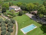 Villa di 500 mq in vendita Buonconvento, Italia