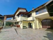 Villa di 530 mq in vendita Via Giosuè Carducci,...