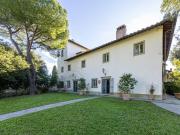 Villa di 780 mq in vendita Via San Lorenzo a Colline,...