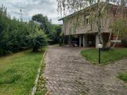 VILLA di 8 vani e di 300 mq MASSAROSA rif. 647