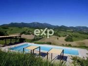 Villa di 900 mq in vendita Strada Valubbio, 29, Cagli,...