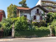 Villa di fine '800 in vendita nel centro di Verbania...