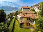 Villa di lusso con vista sul Lago Maggiore in vendita a...