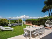 Villa di lusso fronte mare con accesso diretto alla...