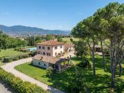 Villa di prestigio con piscina ad acqua salata, nella...