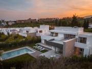 Villa, El Paraiso 454m² El Paraiso