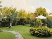 Villa elegante con giardino privato a Montignoso 368m²...