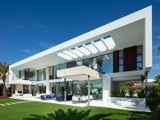 Villa Elegante en Alquiler con Vistas Panorámicas al Mar...