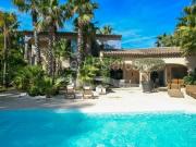 Villa élégante vue mer au calme absolut