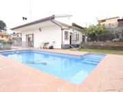 Villa en Abrera