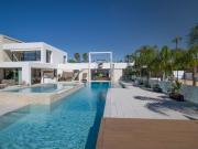 Villa en Alquiler en Estepona, Málaga