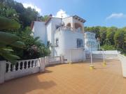 Villa en alquiler en Oliva Valencia
