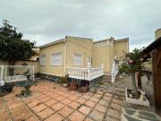 Villa en alquiler en Torrevieja Alicante