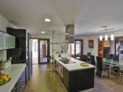 villa en Alquiler vacacional en Marbella. FYWY T126