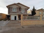 Villa en Ardon