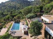 Villa en bord de mer avec jardin