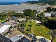 Villa en bord de mer avec jardin