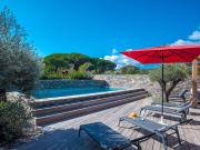 Villa en bord de mer avec jardin