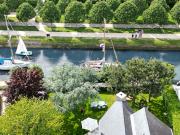 Villa en bord de mer avec jardin