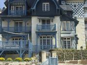 Villa en bord de mer avec jardin