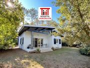 Villa en bord de mer avec terrasse