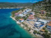 Villa en bord de mer située à Rogoznica