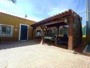 Villa en Elda