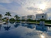 Villa en en venta en En el Paraíso Country Club Emiliano...