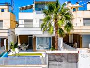 Villa en Lomas de Cabo Roig, Orihuela Costa 119m²...