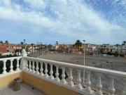 Villa en primera línea La Caleta