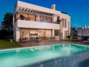 Villa en venta a estrenar en Estepona Málaga