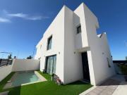 Villa en venta en Alicante Alicante