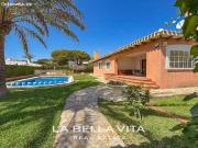Villa en Venta en Cabo Roig, Alicante