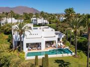 Villa en venta en Casares Málaga