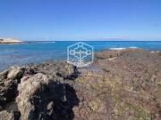 villa en Venta en Guia De Isora. UEBZ T1176