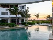 VILLA EN VENTA EN LA PLAYA