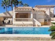 Villa en venta en Orihuela Alicante